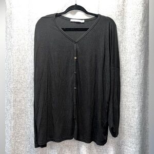 *Women's By Egreis top large